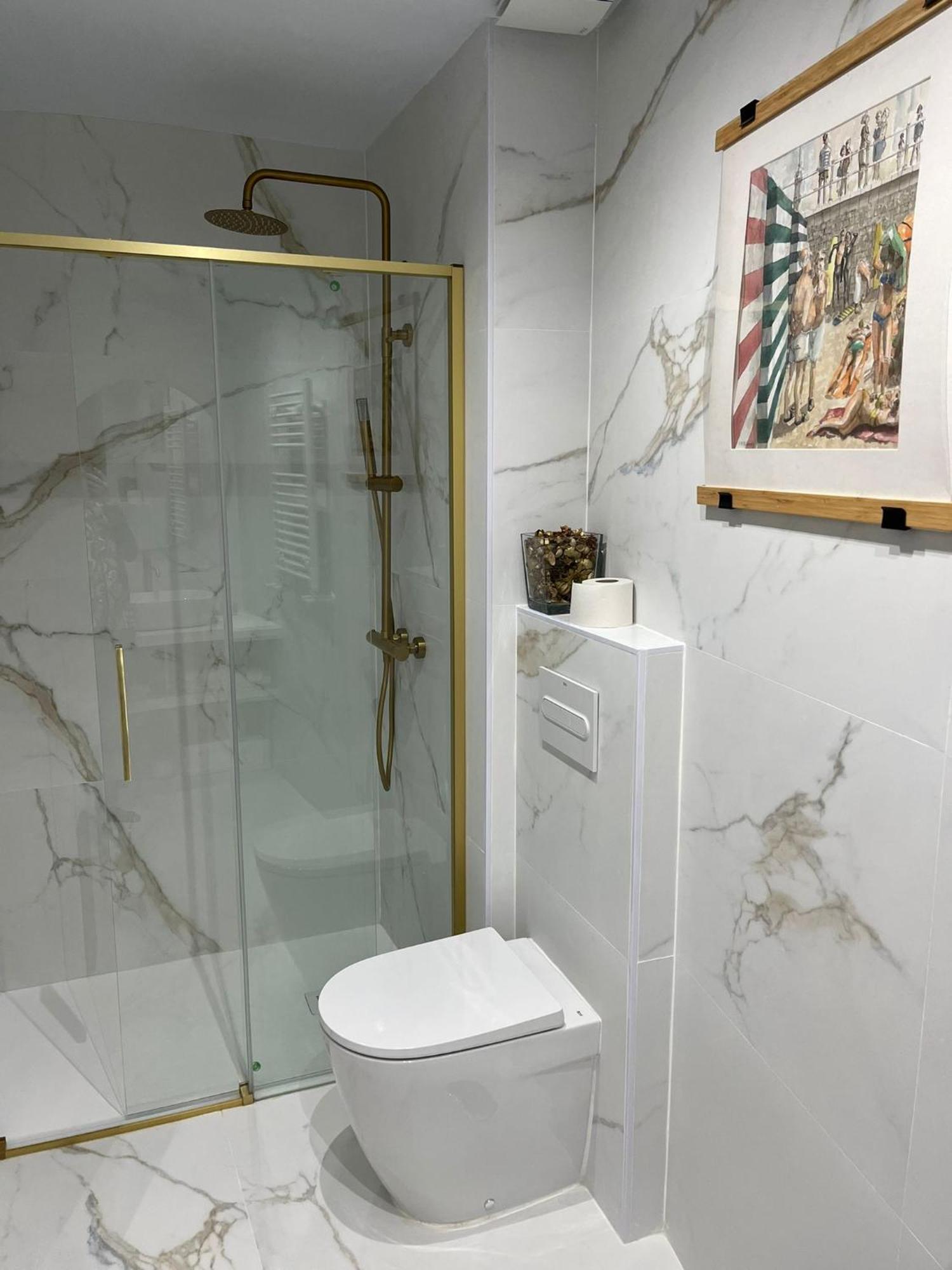 Apartamento Salsipuedes-La Catedral オビエド エクステリア 写真